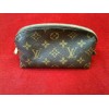 Pochette cosmétiques Louis Vuitton en toile monogram