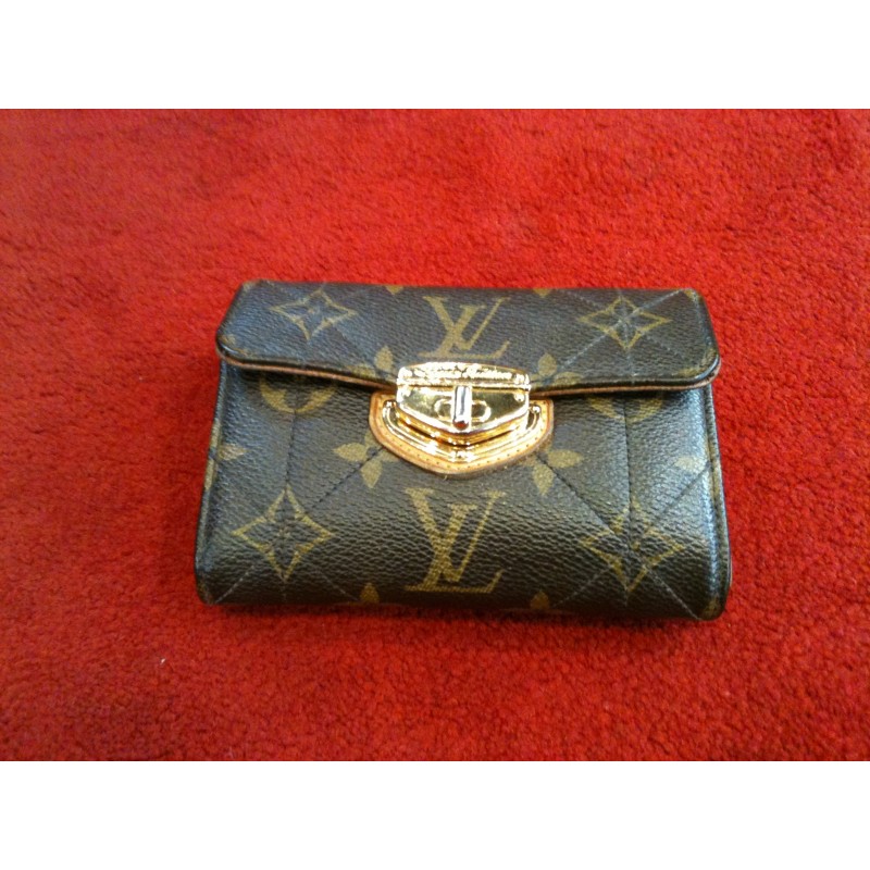 Louis Vuitton Etoile Compact Wallet