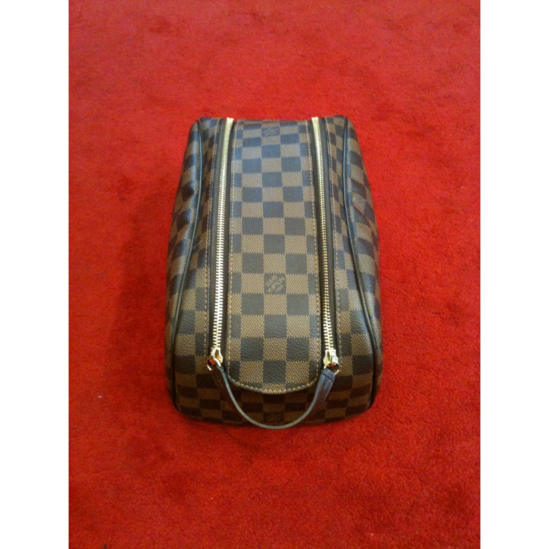 Trousse de toilette Louis Vuitton King Size en toile damier ébène