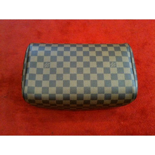 Trousse de toilette Louis Vuitton King Size en toile damier ébène