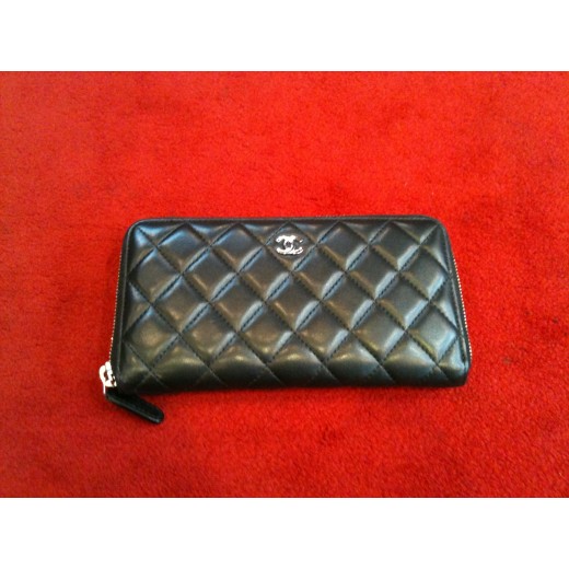 Portefeuille Chanel Gusset zip wallet noir