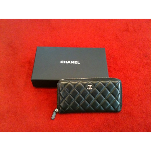 Portefeuille Chanel Gusset zip wallet noir