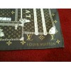 Carré Louis Vuitton Monogram Trunks en twill de soie.
