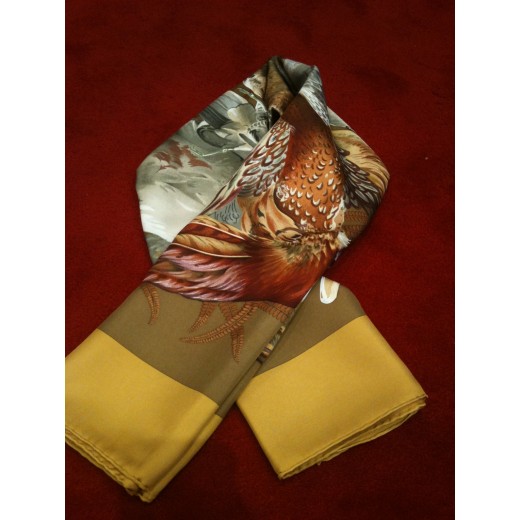Carré Hermes " H de linares "