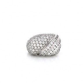 Bague pavage diamants en or...