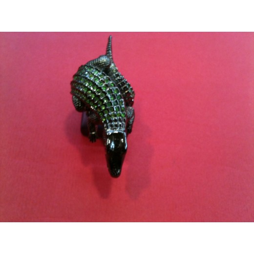 Bague de créateur avec tsavorites et rubis sur argent