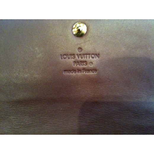 Portefeuille Louis Vuitton Sarah en cuir vernis monogram prune