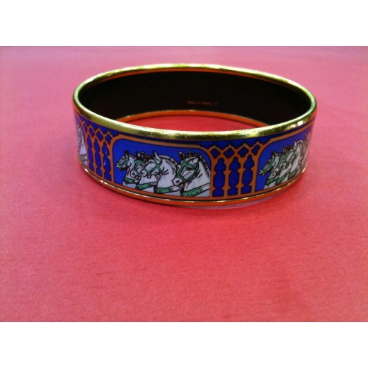 Bracelet Hermès en émail et plaqué or