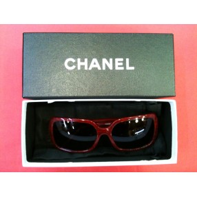 Lunettes de soleil Chanel