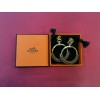 Boucles d'oreilles Hermès Loop en cuir gold et plaqué or