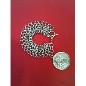 Bracelet en argent avec médaille