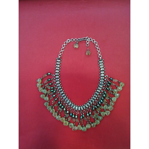 Collier en argent et quartz vert