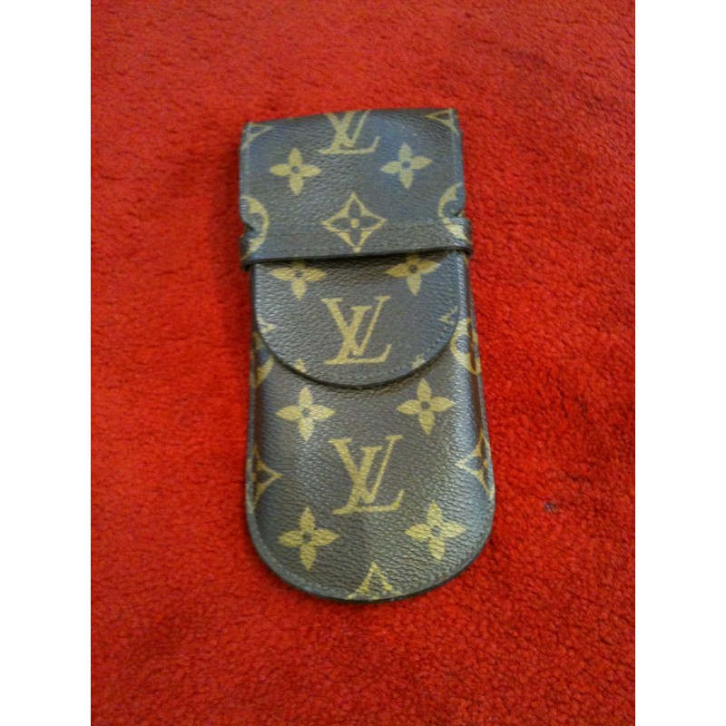 Louis Vuitton Monogram Etui a Lunettes Rabat Glasses Case – The