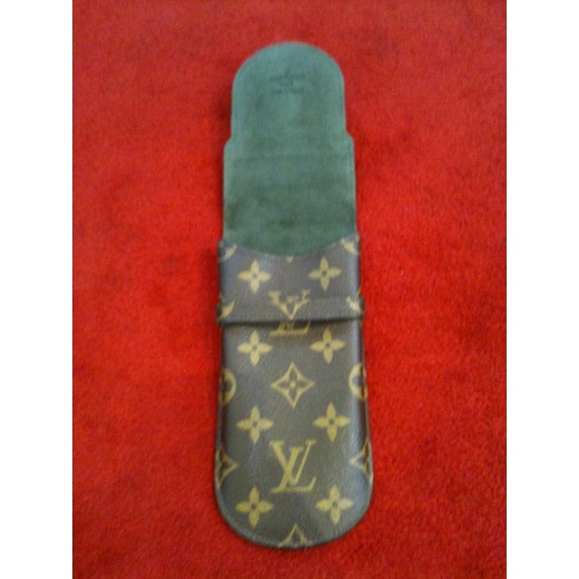 Etui à lunettes Louis Vuitton à rabat en toile monogram