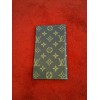 Porte-chéquier Louis Vuitton en toile monogram