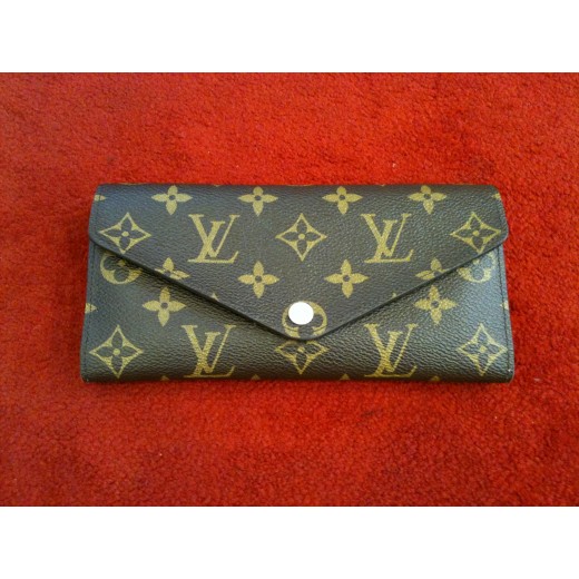 Louis Vuitton Card Holder Monogram Rose Nacre in Toile Canvas