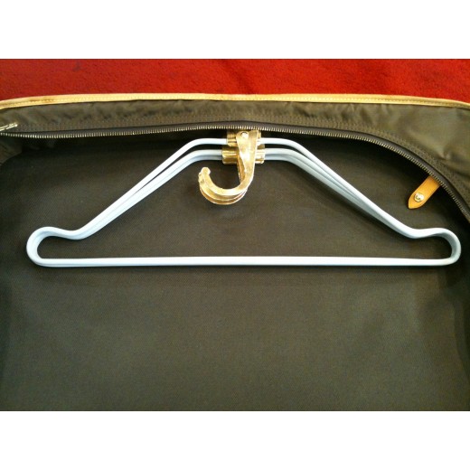 Porte-habits Louis Vuitton 3 cintres en toile monogram