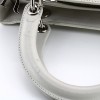 Sac Christian Dior Lady Dior en cuir gris perle