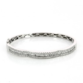 Bracelet en or balnc 18 k et diamants