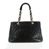 Sac Chanel Grand shopping Tote en cuir noir