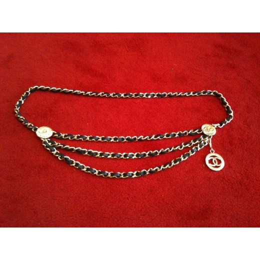 Ceinture Chanel " cuir entrelacé "