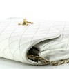 Sac Chanel matelassé en cuir blanc