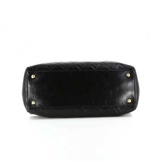 Sac Chanel en cuir noir