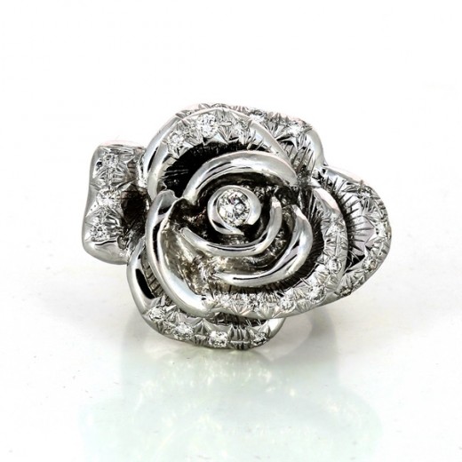 Bague Rose en or blanc18k et Diamants