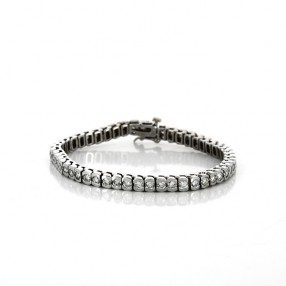 Bracelet ligne en diamants et or blanc 18 k