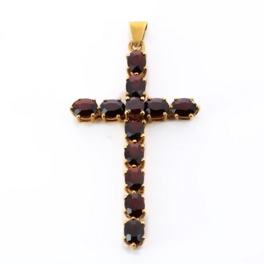 Pendentif croix en grenats