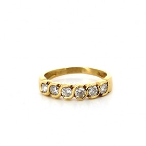 Bague diamants en or jaune 18k
