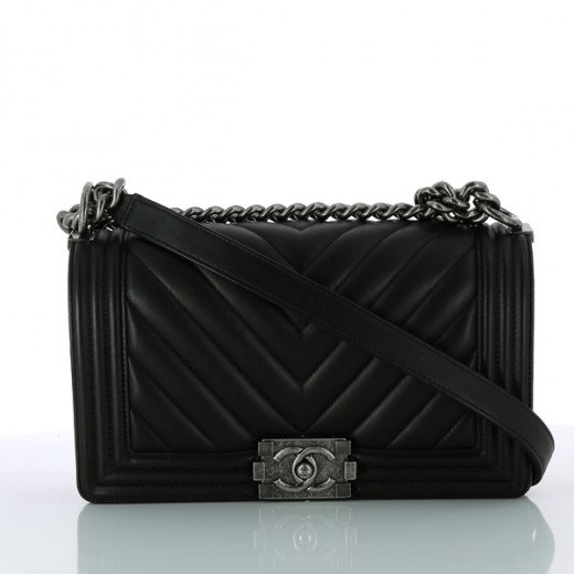 Sac Chanel Boy en cuir de veau chevrons  noir