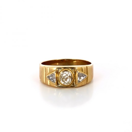 Bague trois diamants en or jaune 18k