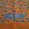 Echarpe Hermès pour homme en soie