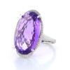 Bague Pierre violette en or blanc 18k