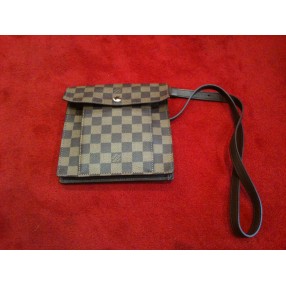 Pochette Louis Vuitton " Pimlico "