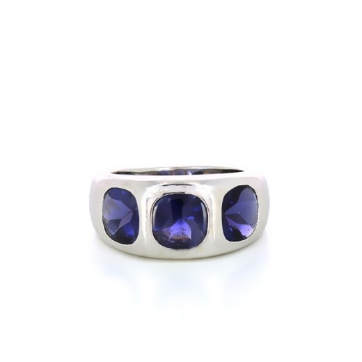 Bague trois pierres mauves en or blanc 18k