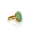 Bague moderne en or jaune et jade 