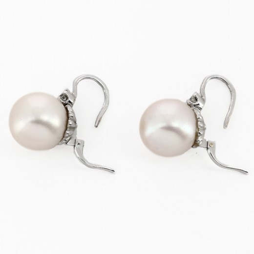 Boucles d'oreilles Dormeuses 1960' avec perles d'eau douce et diamants