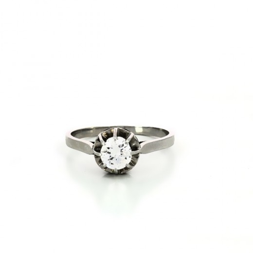 Bague moderne or blanc et diamant