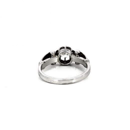 Bague diamants en or blanc 18k