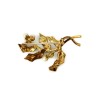 Broche branche de houx en or jaune et perles