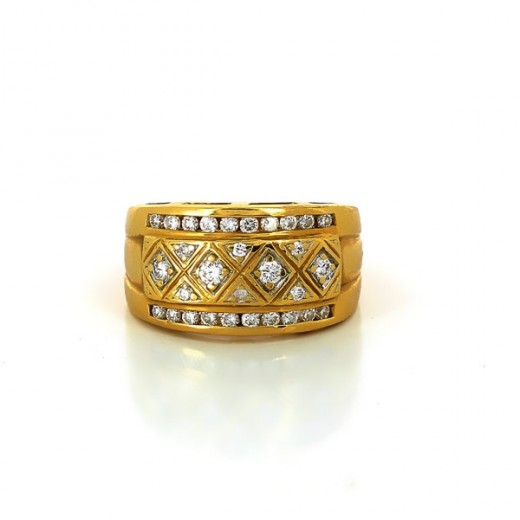 Bague en or jaune 18k avec diamants