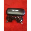Lunette de soleil  " Chanel "