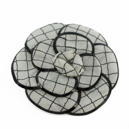 Broche Chanel Camélia