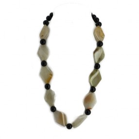 Collier en agate et onyx