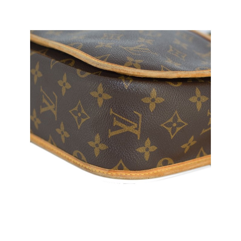 Sac besace Ménilmontant PM en toile monogram - Louis Vuitton