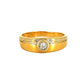 Bague diamants en or jaune 18k