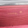 Sac Chanel chevrons en cuir noir