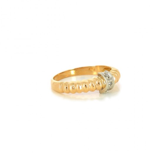 Bague avec diamants